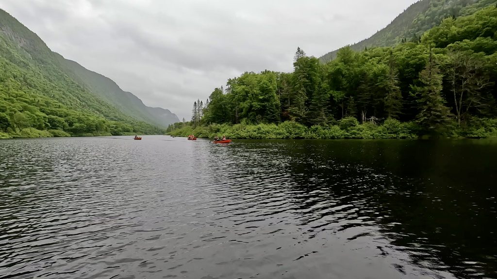 Canot sur la rivière Jacques-Cartier